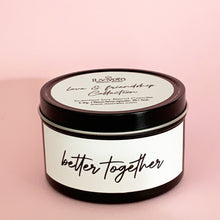 Cargar imagen en el visor de la galería, Valentine´s Day Candle - Scented Soy Blend Candle - Itsavela